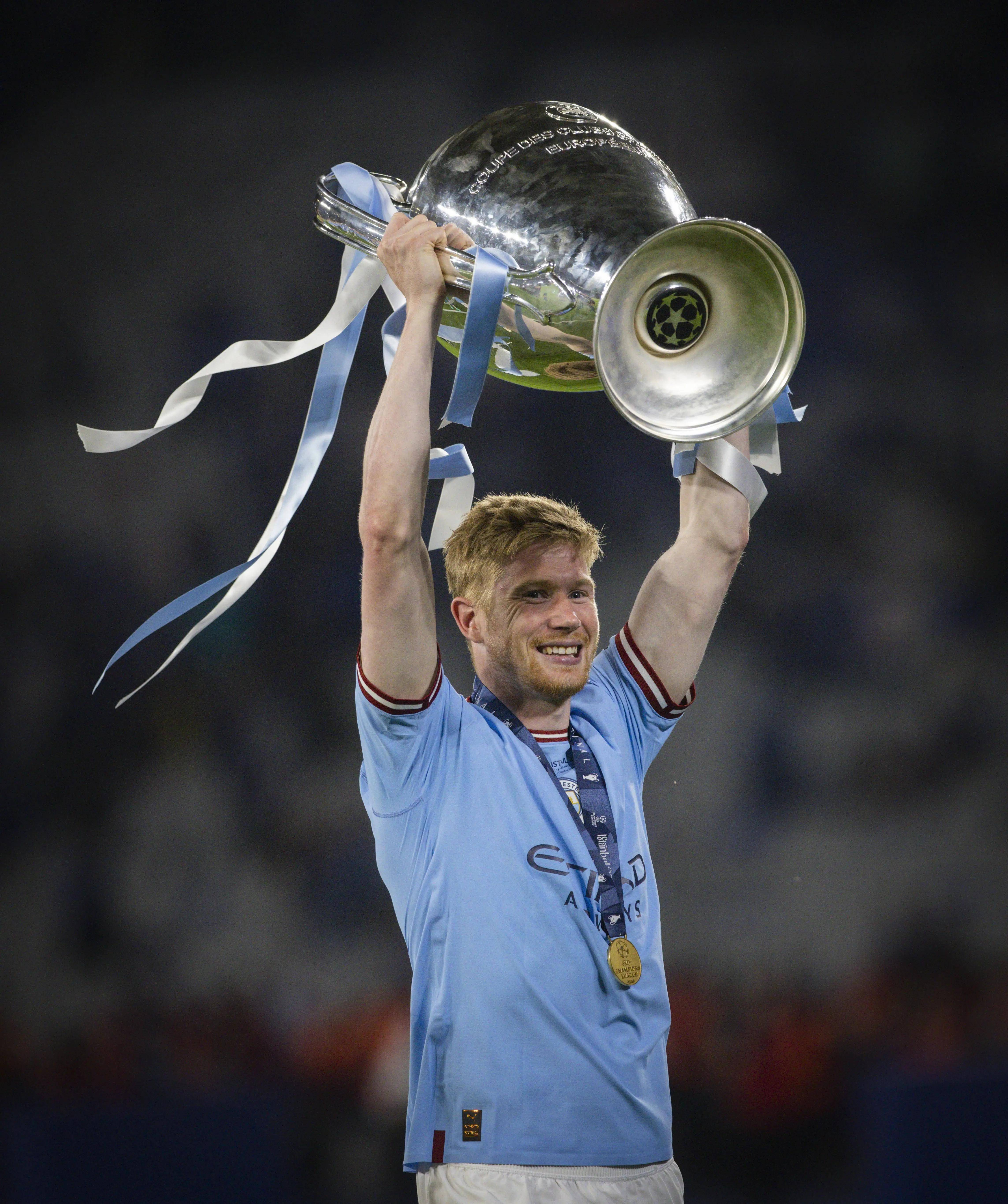 欧冠小组赛，切尔西摘得三分