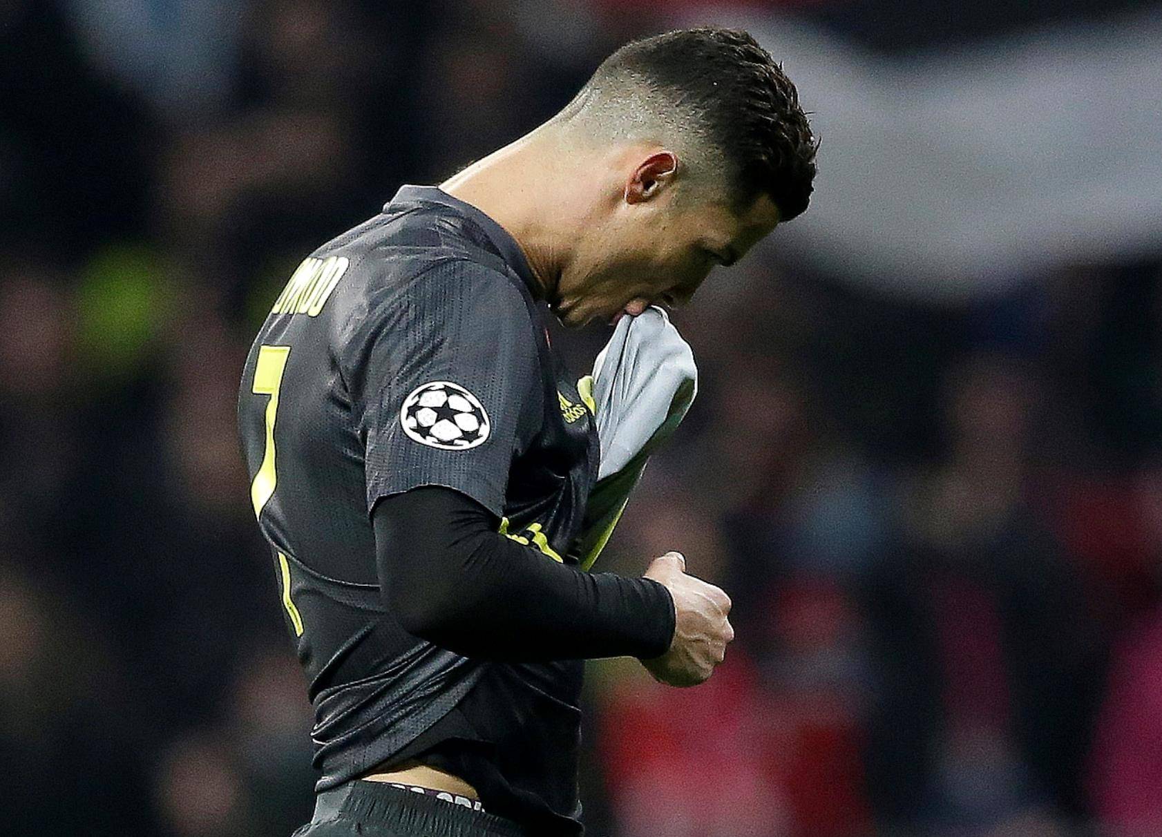 关于莱比锡红牛球员遭受伤病困扰,备战比赛的信息 关于莱比锡红牛球员遭受伤病困扰,备战比赛的信息