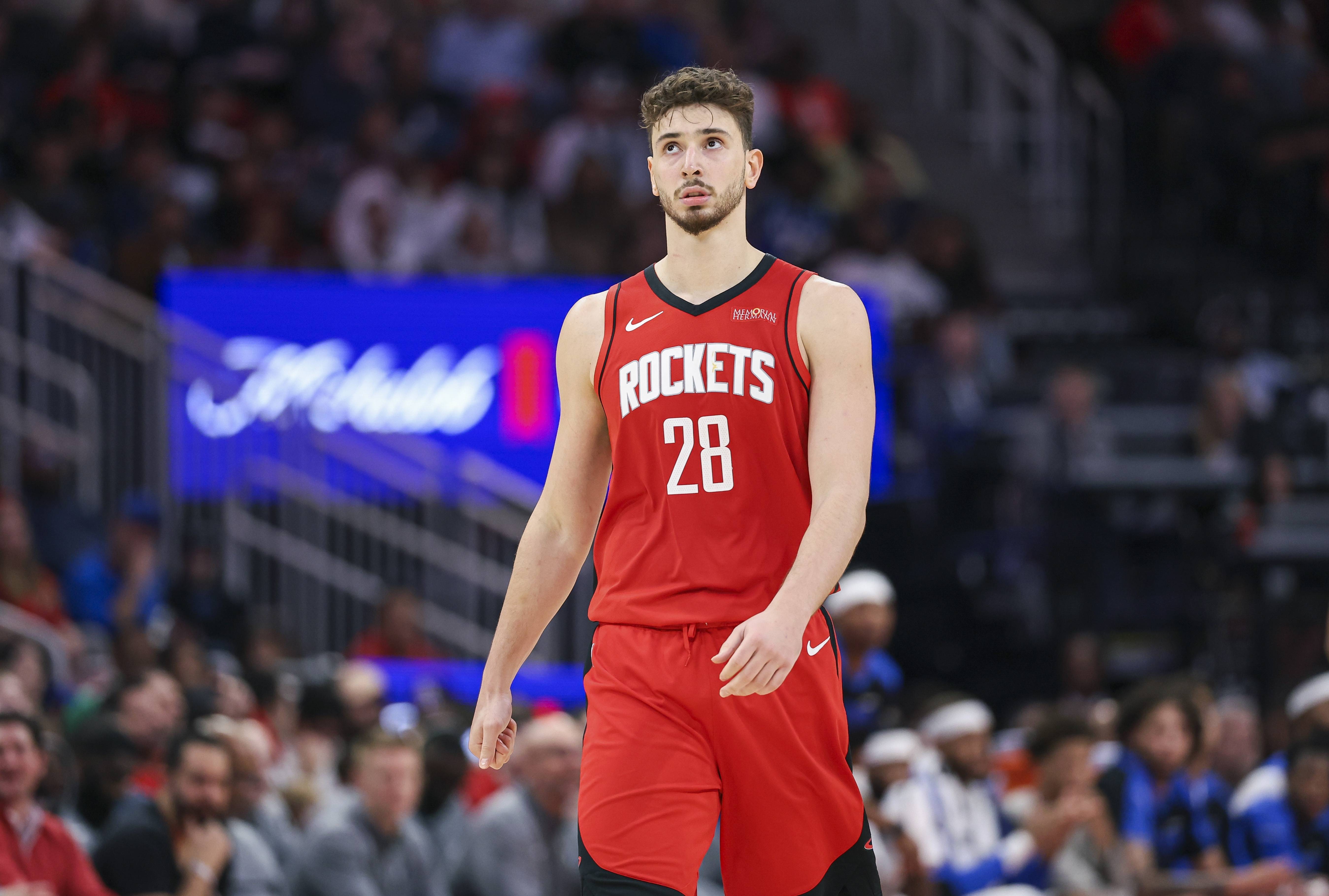 火箭主场击败篮网,近期状态亮眼 火箭主场击败篮网,近期状态亮眼