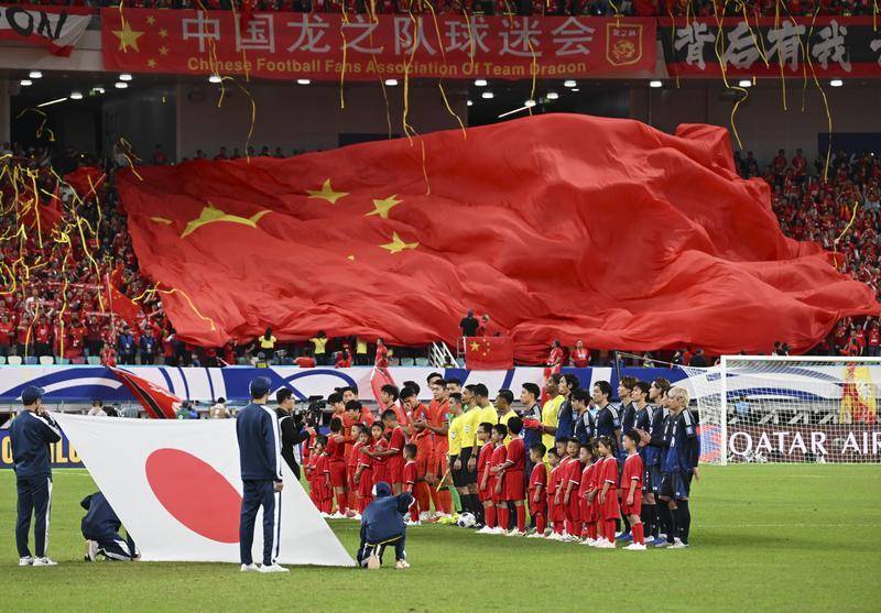 包含中国足球队在世预赛中取得胜利,晋级到下一轮比赛。的词条 包含中国足球队在世预赛中取得胜利,晋级到下一轮比赛。的词条